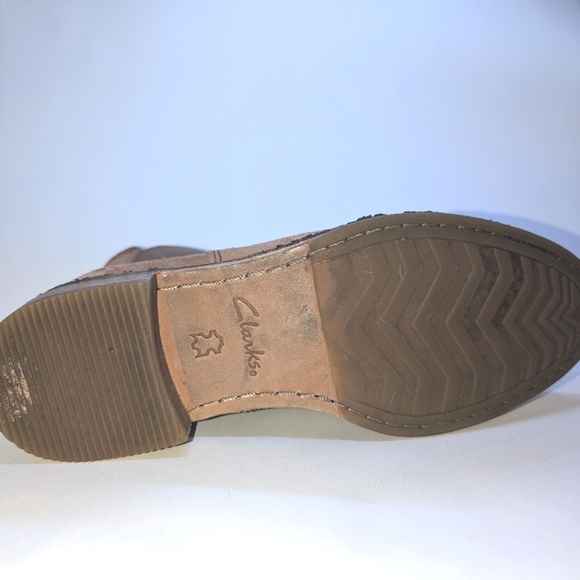Clarks Cologne Arlo Tan Suede - Picture 3 of 6